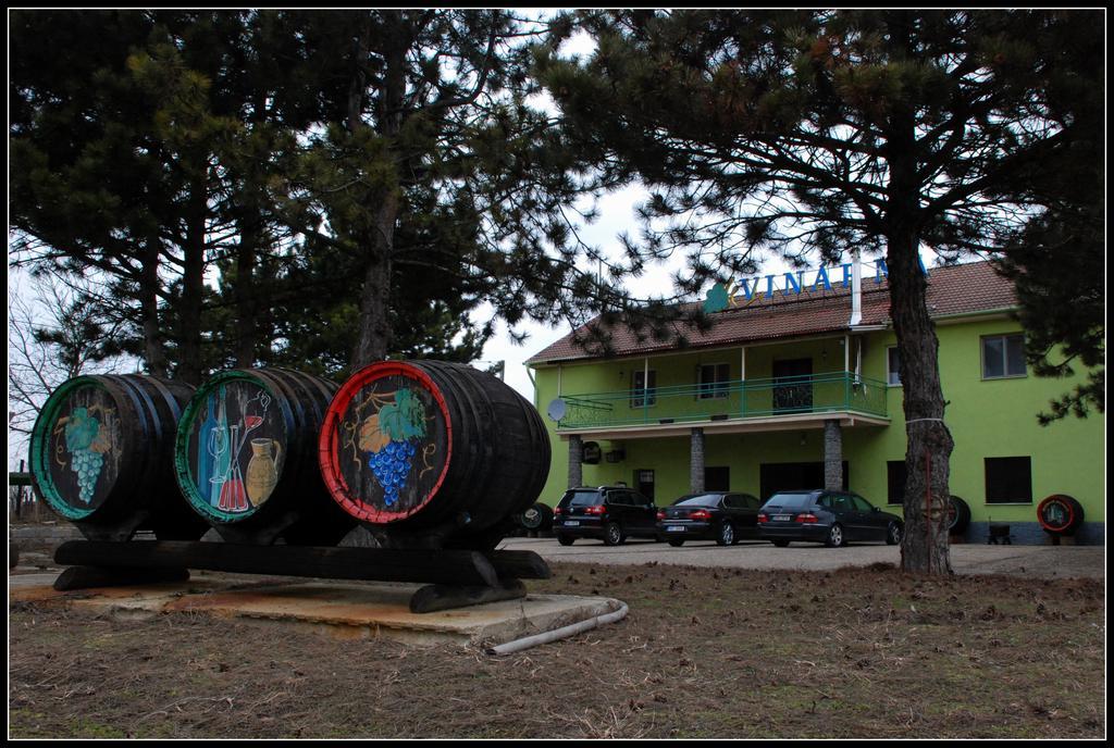 Penzion U Tomcalu Terezin  Экстерьер фото