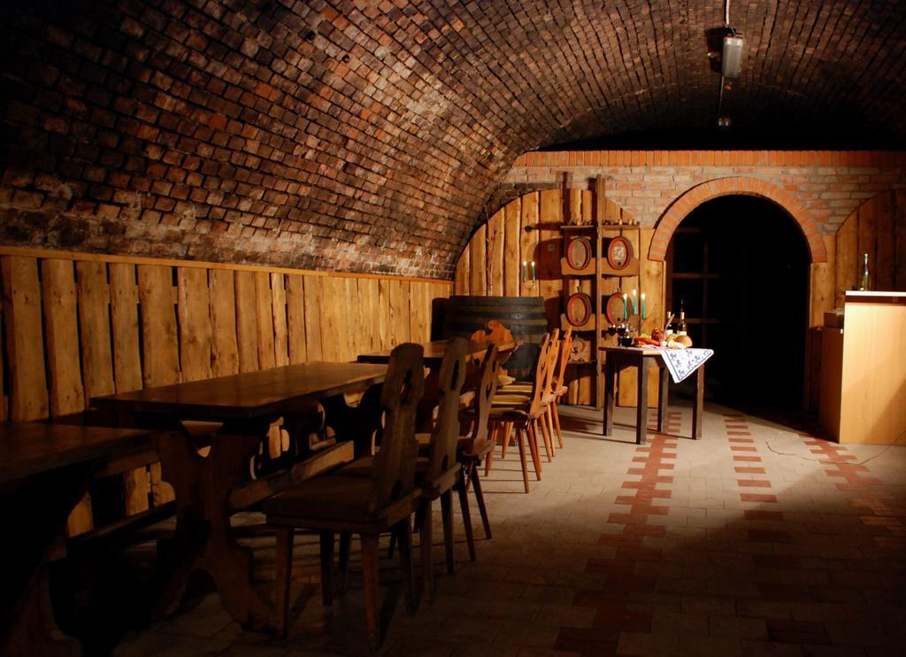 Penzion U Tomcalu Terezin  Экстерьер фото